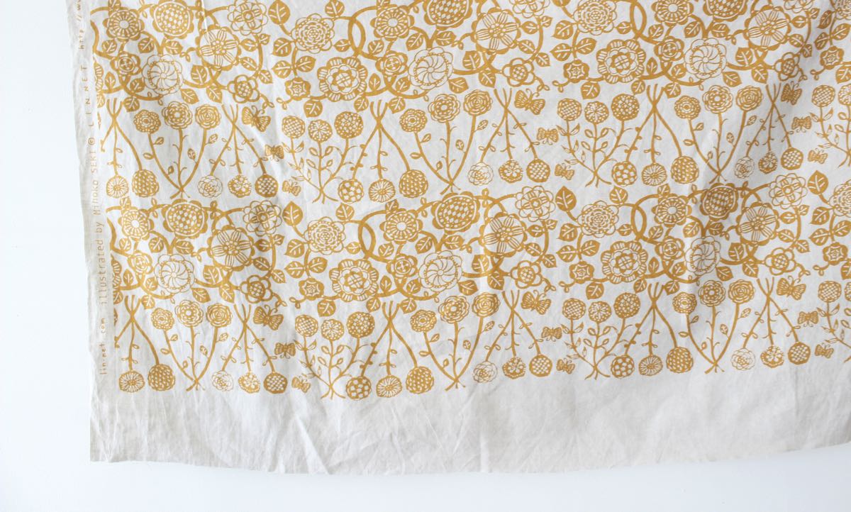 LINNETリネンプリント のばな　生成り×ビターイエロー